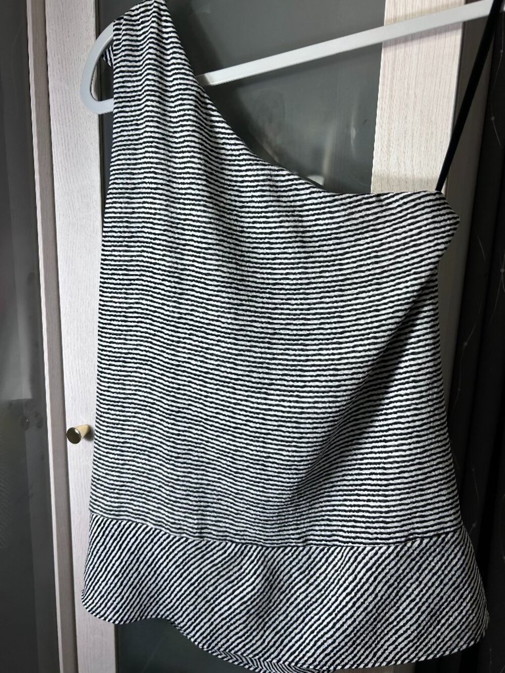 Women's Off-the-Shoulder Striped Blouse by The Limited Size Small